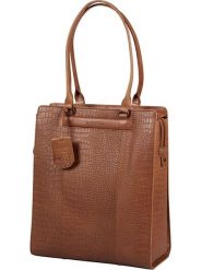 Burkely Skórzana torebka "Casual Carly" w kolorze jasnobrązowym - 33,5 x 39 x 12 cm rozmiar: onesize. Brązowe torby na laptopa Burkely, bez wzorów, z materiału. Za 358.45 zł.