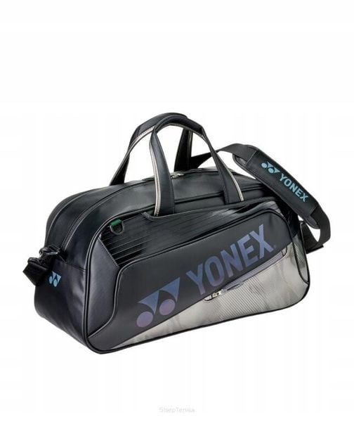 Torba tenisowa Yonex Expert Boston Bag. Czarne torby na ramię YONEX, bez wzorów, z materiału, eleganckie, na ramię, bez dodatków. Za 639.00 zł.