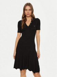 Guess Sukienka dzianinowa W5RK18 Z2U00 Czarny Regular Fit. Czarne sukienki Guess, xl, z aplikacjami, z dzianiny, bez kołnierzyka, bez ramiączek. Za 259.99 zł.