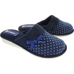 INBLU CI-72 granatowy, kapcie damskie. Niebieskie obuwie domowe Inblu, bez wzorów, bez zapięcia. Za 53.90 zł.