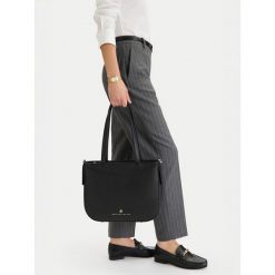 Torebka Beverly Hills Polo Club. Czarne torebki klasyczne Beverly Hills Polo Club, bez wzorów, bez dodatków. Za 219.99 zł.