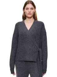 Triumph Kardigan w kolorze antracytowym rozmiar: 40. Czarne kardigany Triumph, bez wzorów, ze splotem. Za 117.45 zł.