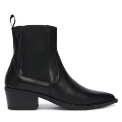 Sztyblety Vagabond Shoemakers. Czarne botki Vagabond Shoemakers, bez wzorów, bez obcasa, na płaskiej podeszwie, bez zapięcia. Za 719.99 zł.