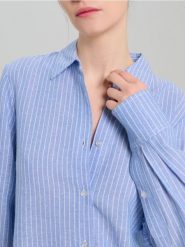 Koszula z domieszką lnu z wiązaniem na plecach - błękitny. Niebieskie koszule Sinsay, l, bez wzorów, bez kołnierzyka, bez ramiączek. Za 59.99 zł.