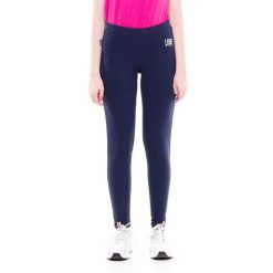 Legginsy damskie basic z małym logo. Niebieskie legginsy LEONE 1947 APPAREL, l, bez wzorów, z tkaniny. W wyprzedaży za 83.85 zł.
