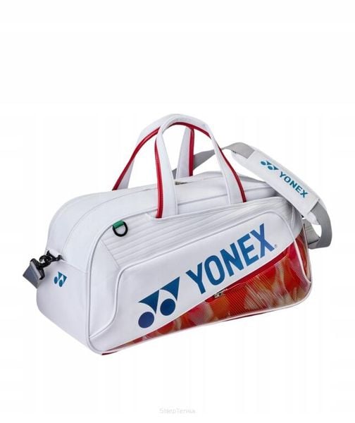 Torba tenisowa Yonex Expert Boston Bag. Białe torby na ramię YONEX, bez wzorów, z materiału, eleganckie, na ramię, bez dodatków. Za 639.00 zł.