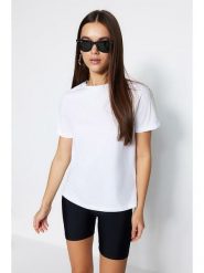Trendyol Koszulka w kolorze białym rozmiar: XL. Białe bluzki Trendyol, xl, bez wzorów, z bawełny, bez kołnierzyka, bez ramiączek. Za 52.55 zł.