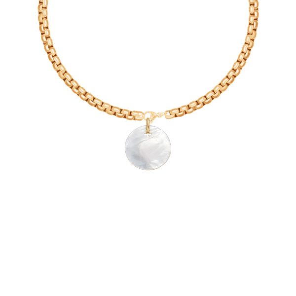 Naszyjnik łańcuch Cube z medalikiem z masy perłowej pozłacany. Żółte naszyjniki Lilou, z perłą, pozłacane. Za 368.00 zł.