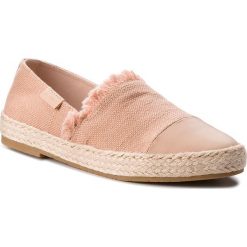 Espadryle GANT - Krista 16578395 Nude Pink G572. Czerwone espadryle GANT, bez wzorów, z materiału, bez obcasa, na płaskiej podeszwie, bez zapięcia. W wyprzedaży za 199.00 zł.