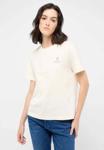 Damski T-Shirt Mustang Style Floris Whisper White 1016141 2013. Białe t-shirty Mustang, xl, bez wzorów, bez kołnierzyka, bez ramiączek. Za 79.99 zł.