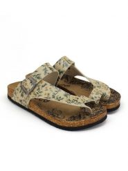 Calceo Japonki w kolorze zielono-żółtym rozmiar: 39. Żółte klapki Calceo, bez wzorów, z otwartym noskiem, bez obcasa. Za 160.96 zł.