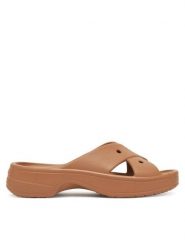 Crocs Klapki Cross Strap 210840 Brązowy. Brązowe klapki Crocs, bez wzorów, z tworzywa sztucznego, bez obcasa. Za 119.99 zł.