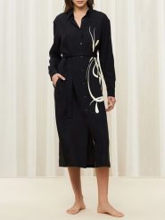 Triumph Sukienka w kolorze czarnym rozmiar: 38. Czarne sukienki Triumph, na co dzień, bez wzorów, z lyocellu, bez kołnierzyka, bez ramiączek, midi, proste. Za 131.43 zł.