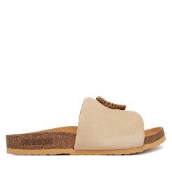 Klapki LOVE MOSCHINO. Brązowe klapki Love Moschino, bez wzorów, bez obcasa. Za 939.99 zł.