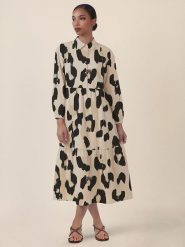 APART Sukienka w kolorze beżowo-czarnym rozmiar: 44. Brązowe sukienki Apart, bez wzorów, bez kołnierzyka, bez ramiączek, midi. Za 339.95 zł.