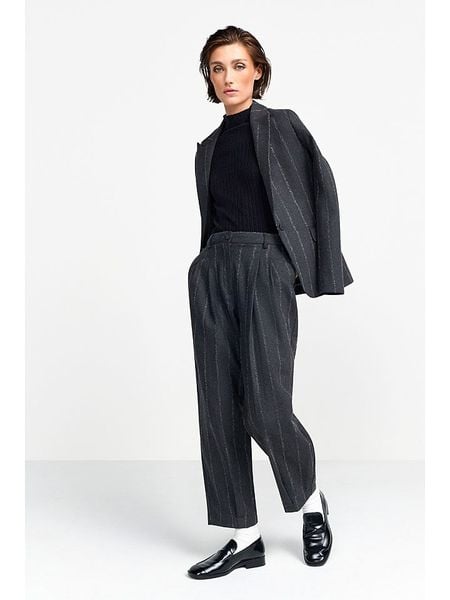 Rich & Royal Koszulka w kolorze czarnym rozmiar: XL. Czarne bluzki Rich & Royal, xl, bez wzorów, prążkowane, bez kołnierzyka, bez ramiączek. Za 152.99 zł.