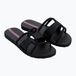 Klapki damskie Ipanema Diversa Slide. Czarne klapki Ipanema, bez wzorów, bez obcasa. Za 67.15 zł.