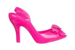 Sandały Melissa Lady Dragon Hot Ad Pink 010471, Różowy, Guma - 38. Czerwone sandały Melissa, bez wzorów, z gumy, bez obcasa, na obcasie, bez zapięcia. W wyprzedaży za 449.10 zł.
