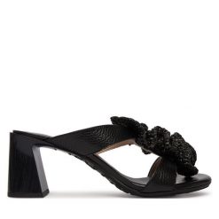 Klapki Hispanitas. Czarne klapki Hispanitas, bez wzorów, bez obcasa. Za 609.99 zł.