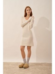 Just Cashmere Kaszmirowa sukienka "Tracy" w kolorze kremowym rozmiar: XL. Brązowe sukienki Just Cashmere, xl, bez wzorów, z kaszmiru, bez kołnierzyka, bez ramiączek, mini. Za 361.99 zł.