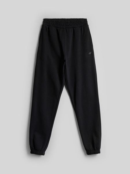 4F Spodnie dresowe joggery damskie - czarne S. Czarne spodnie dresowe 4f, s, bez wzorów, z dresówki. Za 149.99 zł.