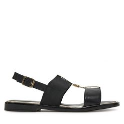 Sandały Lasocki. Czarne sandały Lasocki, bez wzorów, bez obcasa, na płaskiej podeszwie, bez zapięcia. Za 129.99 zł.