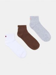 Skarpetki z bawełną 3 pack - wielobarwny. Skarpety Sinsay, bez wzorów, z bawełny. Za 12.99 zł.