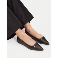 Baleriny Lasocki. Brązowe baleriny Lasocki, bez wzorów, bez obcasa. Za 199.99 zł.