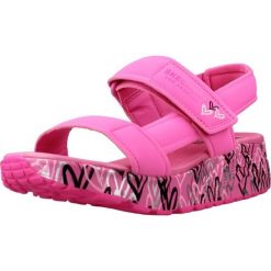 Sandały SKECHERS 314094L Rose. Czerwone sandały Skechers, bez wzorów, z syntetyku, bez obcasa, bez zapięcia. Za 238.99 zł.