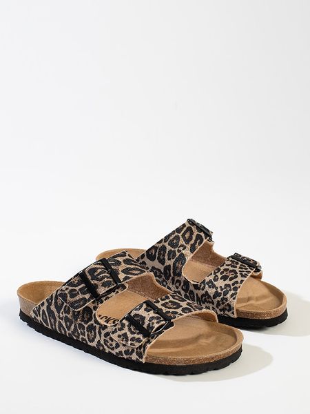 BACKSUN Klapki "Bali" w kolorze brązowo-czarnym rozmiar: 39. Brązowe klapki Backsun, bez wzorów, z otwartym noskiem, bez obcasa. Za 132.05 zł.