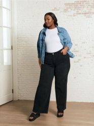 Jeansy wide leg Plus Size - czarny. Czarne jeansy Sinsay, plus size, bez wzorów. W wyprzedaży za 59.99 zł.