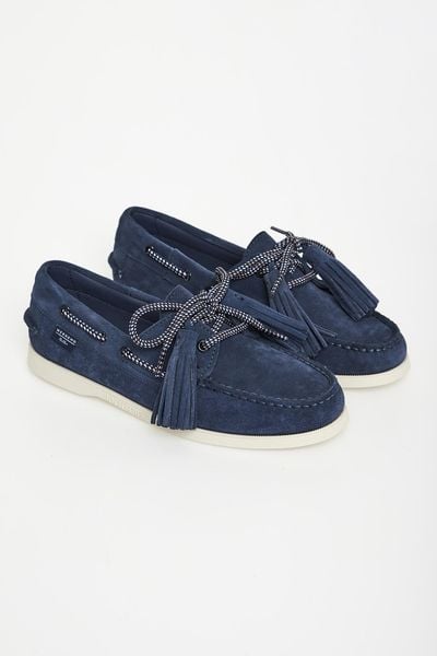 Mokasyny damskie zamszowe Dockside WEEKEND MAX MARA. Mokasyny Weekend Max Mara, bez wzorów, z zamszu, bez obcasa. Za 1,679.00 zł.