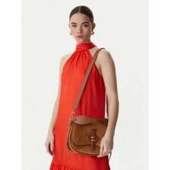 Torebka Coccinelle. Brązowe torebki klasyczne Coccinelle, bez wzorów, bez dodatków. Za 1,579.00 zł.