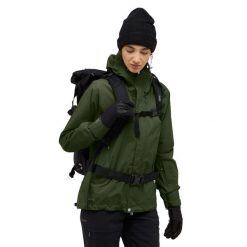 Damska wiatrówka Haglöfs Astral GTX II. Zielone kurtki sportowe Haglöfs, bez wzorów, z softshellu, bez kaptura, trekkingowe. Za 1,641.25 zł.