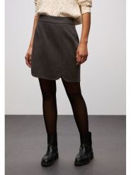 Street One Spódnica w kolorze brązowym rozmiar: 42. Brązowe spódnice Street One, na co dzień, bez wzorów, street, mini, proste. Za 157.35 zł.