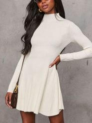 Milan Kiss Sukienka w kolorze kremowym rozmiar: L. Brązowe sukienki Milan Kiss, l, bez wzorów, prążkowane, bez kołnierzyka, bez ramiączek, mini. Za 165.99 zł.