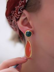 L'Atelier de Gaia Pozłacane kolczyki-wkrętki z agatami i kocim okiem rozmiar: onesize. Pomarańczowe kolczyki L'Atelier de Gaia, z agatem, pozłacane. Za 114.17 zł.