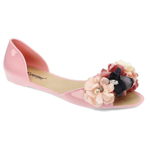 Różowe Sandały Seastar Blue Modne Obuwie Damskie. Czerwone sandały Seastar Blue, z aplikacjami, z materiału, z otwartym noskiem, bez obcasa, bez zapięcia. Za 89.99 zł.