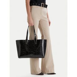 Torebka Eva Minge. Czarne shopper Eva Minge, bez wzorów, bez dodatków. Za 279.99 zł.