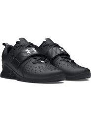 Under Armour Sneakersy "Reign Lifter" w kolorze czarnym rozmiar: 44,5. Czarne trampki Under Armour, bez wzorów, bez zapięcia. Za 447.51 zł.