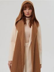 Szalik - beżowy. Brązowe szaliki Sinsay, bez wzorów, z dzianiny. Za 45.99 zł.