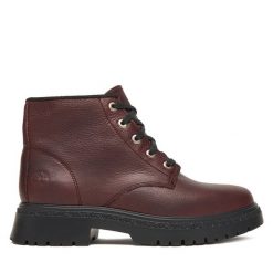 Trzewiki Timberland. Czerwone botki Timberland, bez wzorów, bez obcasa, na płaskiej podeszwie, bez zapięcia. Za 779.99 zł.