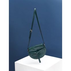 MAŁA TOREBKA Z OZDOBNYM WIĄZANIEM. Torebki klasyczne TOP SECRET. W wyprzedaży za 64.99 zł.