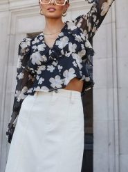 LA Angels Bluzka w kolorze czarnym rozmiar: L. Czarne bluzki LA Angels, l, bez wzorów, bez kołnierzyka, bez ramiączek. Za 152.99 zł.