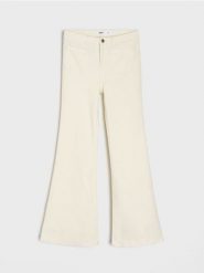 Jeansy flare - kremowy. Białe jeansy Sinsay, bez wzorów. Za 69.99 zł.