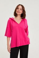 Bluza z kapturem i krótkimi rękawami fuksjowa. Bluzy MOODO, l, bez wzorów, z bawełny, z kapturem. Za 99.99 zł.