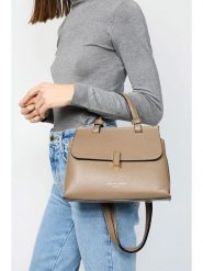 Christian Laurier Skórzana torebka "Ciara" w kolorze szarobrązowym - 27 x 19 x 9 cm rozmiar: onesize. Brązowe torby na ramię Christian Laurier, bez wzorów, z materiału, przez ramię, bez dodatków. Za 282.99 zł.