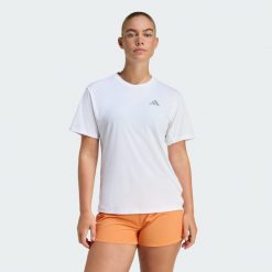 Koszulka adi365 Running Essentials. Białe bluzki Adidas, bez wzorów, bez kołnierzyka, bez ramiączek. Za 109.00 zł.