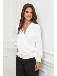 L'armoire de Suzette Bluzka w kolorze białym rozmiar: 38/40. Białe bluzki L'armoire de Suzette, l, bez wzorów, klasyczne, bez kołnierzyka, bez ramiączek. Za 87.40 zł.