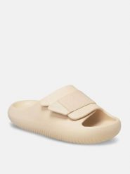 Crocs Klapki "Mellow Luxe Recovery" w kolorze beżowym rozmiar: 37/38. Brązowe klapki Crocs, bez wzorów, z otwartym noskiem, bez obcasa. Za 215.71 zł.